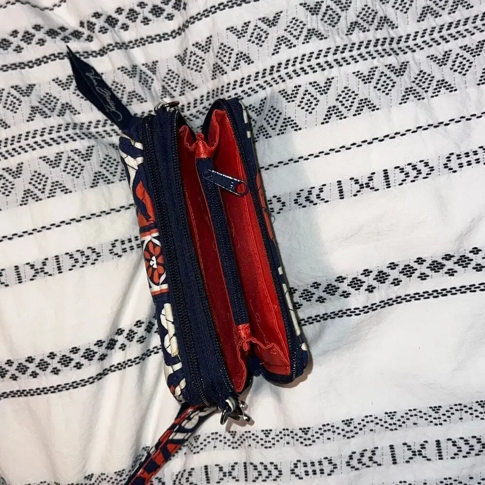 Vera Bradley Zip Around Wristlet Wallet – Navy Multicolor Aztec Print - Picture 4 of 5